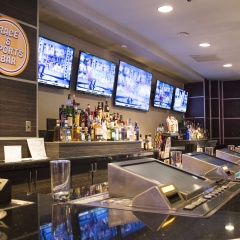 Plaza and Casino Hotel - Bild 28