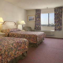 Ramada by Wyndham Los Angeles/Koreatown West