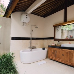 Ajuna Suite Villas Ubud - Bild 7