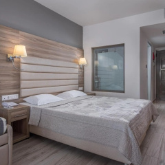 Dionysos Hotel & Suites thumbnail 5