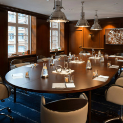 Renaissance Hamburg Hotel - Bild 18
