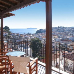 Stefanis House thumbnail 6