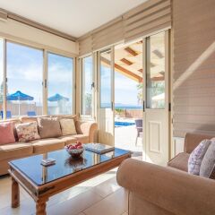 Отель Villa Seashore One Large Private Pool Walk to Beach Sea Views A C Wifi - 3150 Кипр, Аргака - отзывы, цены и фото номеров - забронировать отель Villa Seashore One Large Private Pool Walk to Beach Sea Views A C Wifi - 3150 онлайн фото 18