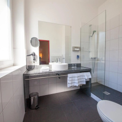 NOVINA HOTEL Tillypark - Bild 8