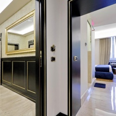 Spanish Diamond Luxury Suites & Jacuzzi - Bild 6