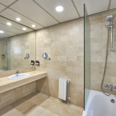NH Barcelona Eixample - Bild 10