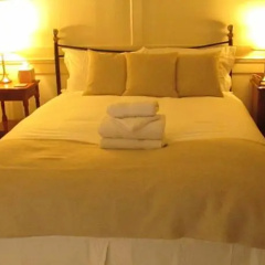 Old Manor House thumbnail 7
