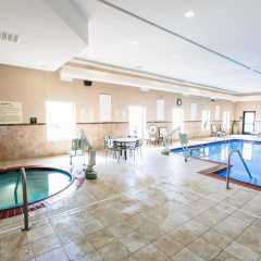 Hampton Inn & Suites Effingham thumbnail 17