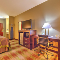 Super 8 by Wyndham Waterloo thumbnail 6