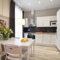 Aspasios Urquinaona Apartments thumbnail 17
