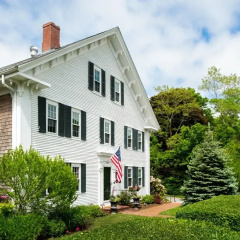 The Inn at Yarmouth Port thumbnail 1