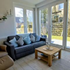 Strandperle; idyllisch gelegen mit Terrasse und Garten, für 4 Personen - Bild 6