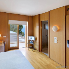 Amphitryon Hotel thumbnail 9