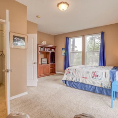 Yaquina Lighthouse View Beach Home thumbnail 6