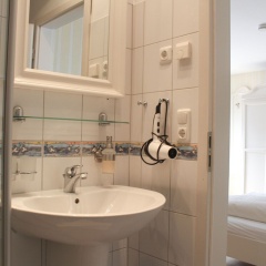 Bubbly Apartment in Warnemünde near Beach - Bild 5