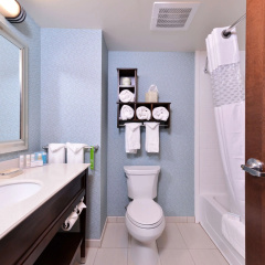 Hampton Inn Rome thumbnail 10