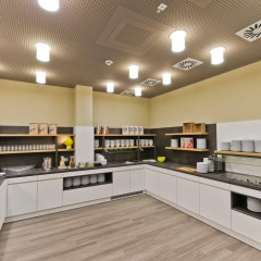 Super 8 by Wyndham Freiburg - Bild 14
