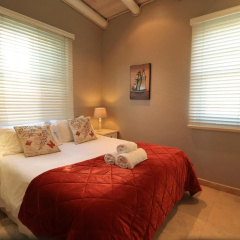 Kommetjie Holiday Home thumbnail 6