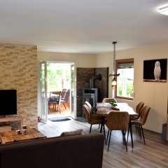 Spacious Holiday Home With Private Terrace - Bild 9