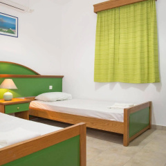 Maria's Apartments thumbnail 2