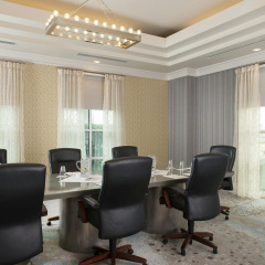 DoubleTree by Hilton Hotel Dallas – Love Field