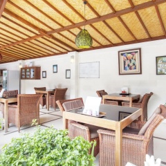 Frangipani Beach Hotel - Bild 15