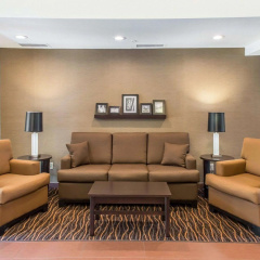 MainStay Suites Pittsburgh Airport thumbnail 2