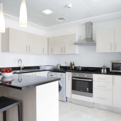 La Verda Suites & Villas Dubai Marina thumbnail 25