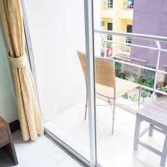 Patong Moon Inn Guesthouse - Bild 7