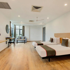 OYO Townhouse 145 The Park Infinity photo 4