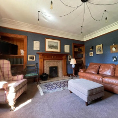 ALLAN HOUSE photo 4