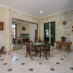 Airy Buleleng Kalibukbuk Lovina Bali - Bild 14