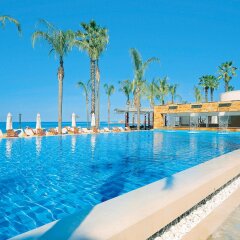 Отель Alexander The Great Beach Hotel Кипр, Пафос - 3 отзыва об отеле, цены и фото номеров - забронировать отель Alexander The Great Beach Hotel онлайн фото 2