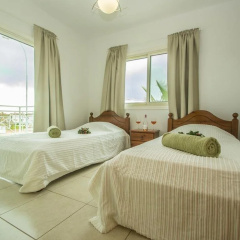 Yolanda Holiday Villa thumbnail 18