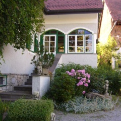 Hirschenhof - Bild 6