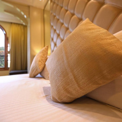 Gulf Hotel Colaba thumbnail 6