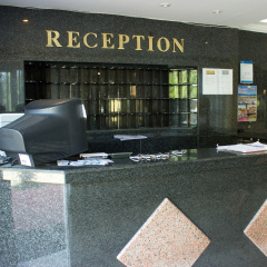 Ares City Hotel - Bild 1