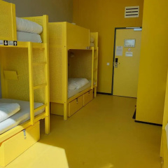 WOW Hostel Amsterdam thumbnail 4