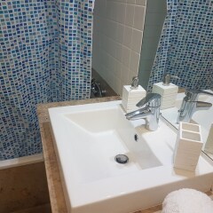 Parque das Nações by Host-Point in Loures, Portugal from 159$, photos, reviews - zenhotels.com bathroom