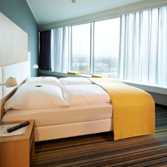 Premier Inn Würzburg - Bild 3