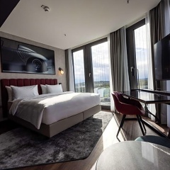 Radisson Blu Hotel At Porsche Design Tower Stuttgart - Bild 16