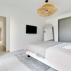 Elegant Appt - 1bdr/4p - Near Paris & La Defense - Bild 1
