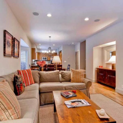 Yeagr Home Elkhorn by RedAwning thumbnail 2