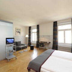 Alma Hotel - Boutique hideaway by the lake with rooftop and ladies-only wellness - Bild 5