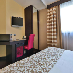 Best Western Cinemusic Hotel thumbnail 11
