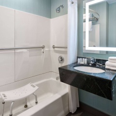 Ramada by Wyndham Bronx - Bild 7