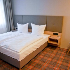 Hotel Alpha - Bild 1