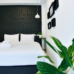 The Rommanee Classic Guesthouse thumbnail 4
