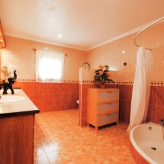 Cosy Finca With big Private Swimming Pool Very Centrally Located on the Island - Bild 8
