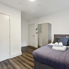 STH Sutherland Avenue Apartment thumbnail 25